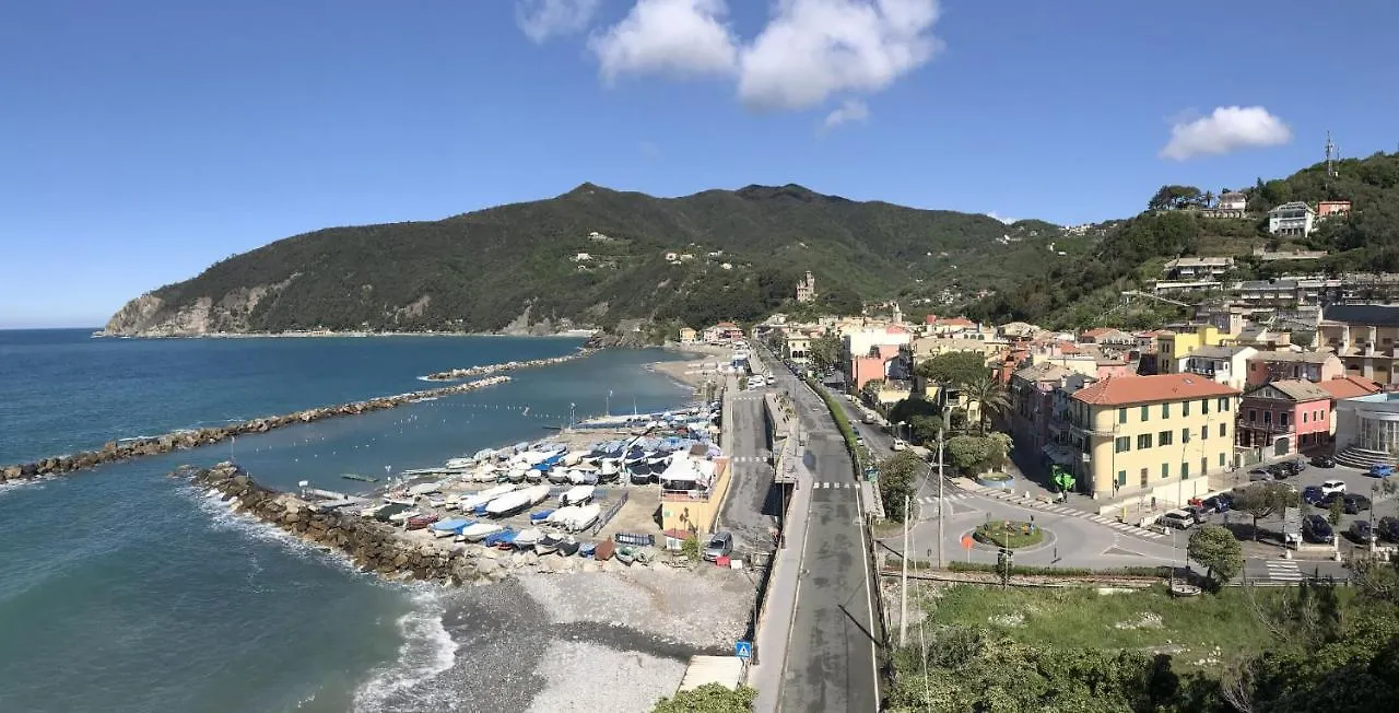 M'Illumino D'Immenso - Moneglia Apartments 0*,  Italien
