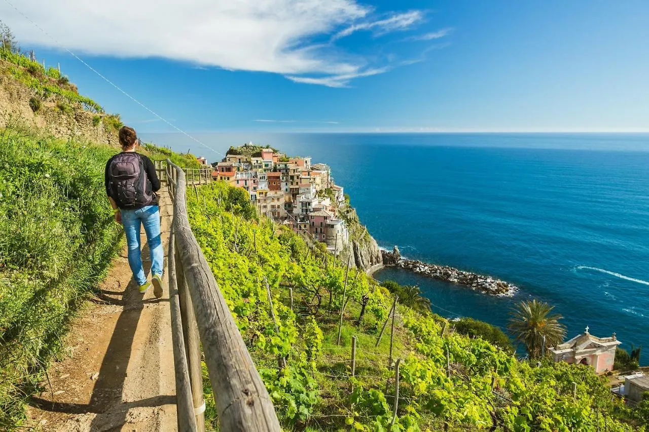 M'Illumino D'Immenso - Moneglia Apartments 0*,  Italy