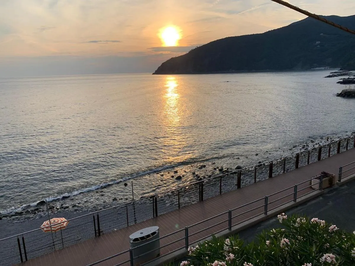 M'Illumino D'Immenso - Moneglia Apartments