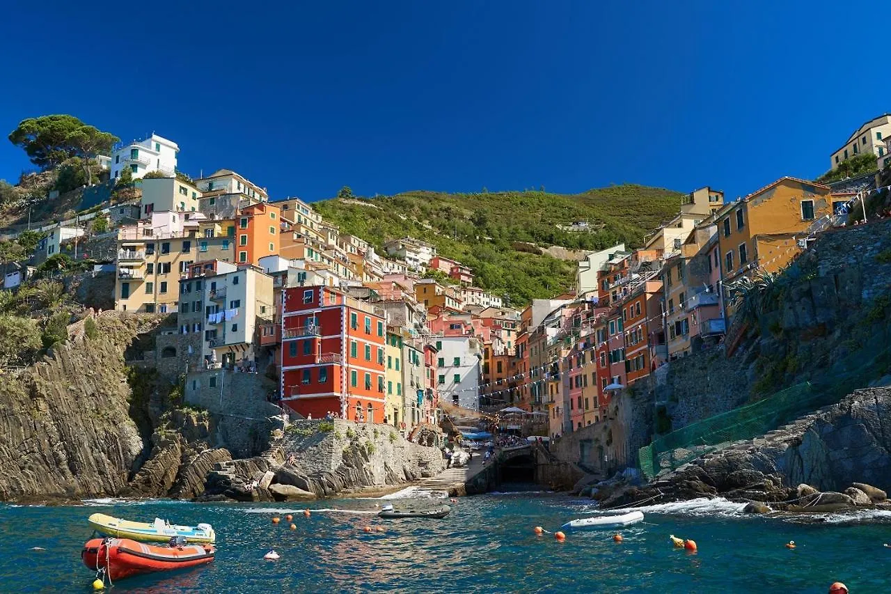 M'Illumino D'Immenso - Moneglia Apartments 0*,  Italy